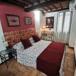 Couette-café Il Torrione 4*