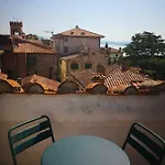 לינה וארוחת בוקר Il Torrione