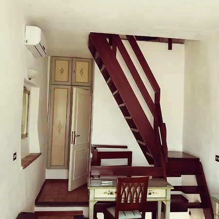 Il Torrione Bed & Breakfast 4*